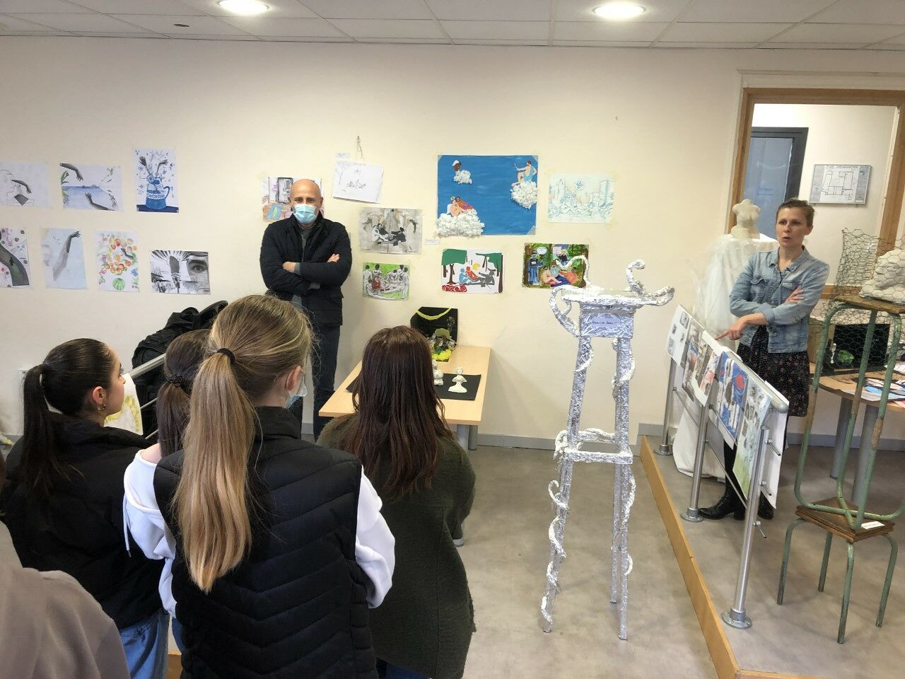 Vernissage de l''exposition d''Arts plastiques thumbnailimg8164 Vernissage de l''exposition d''Arts plastiques thumbnailimg8164