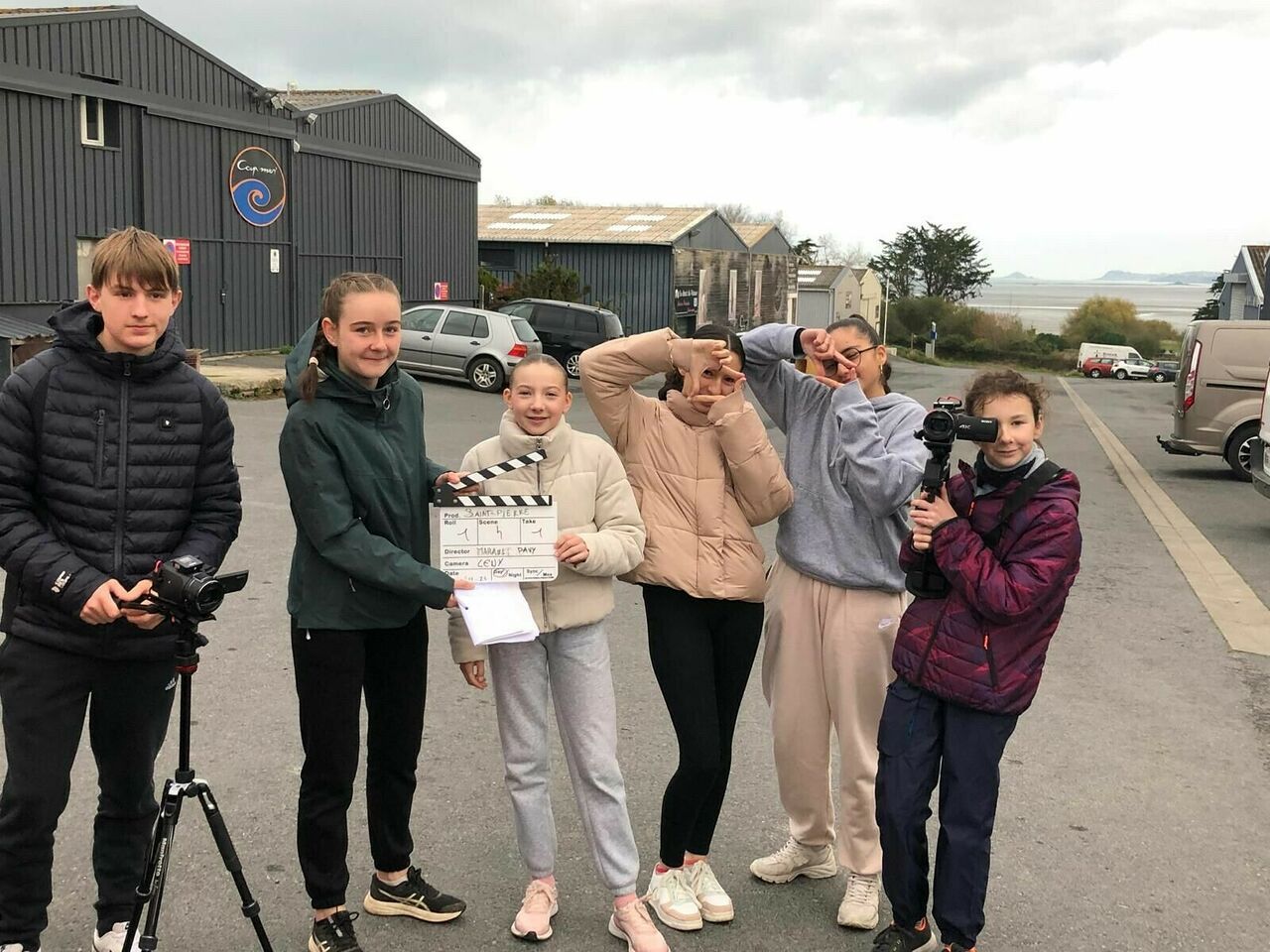 "Je filme le métier qui me plaît" : réalisation d''un documentaire  0 "Je filme le métier qui me plaît" : réalisation d''un documentaire  0