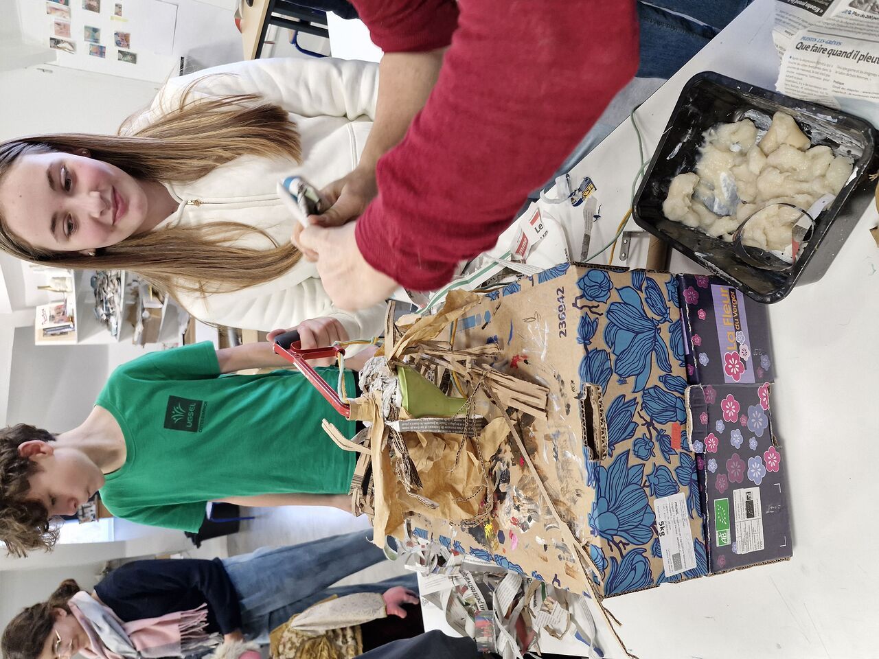 Atelier marionnette mario3 Atelier marionnette mario3