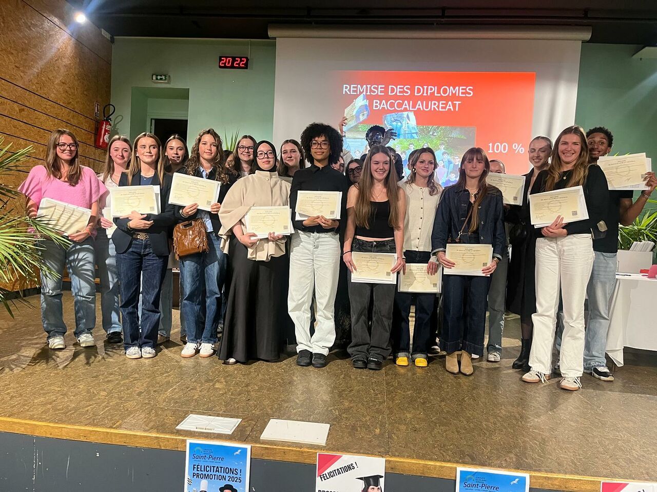 Cérémonie de remise  des diplômes du DNB et du BACCALAUREAT whatsappimage2025-10-18at0725172 Cérémonie de remise  des diplômes du DNB et du BACCALAUREAT whatsappimage2025-10-18at0725172